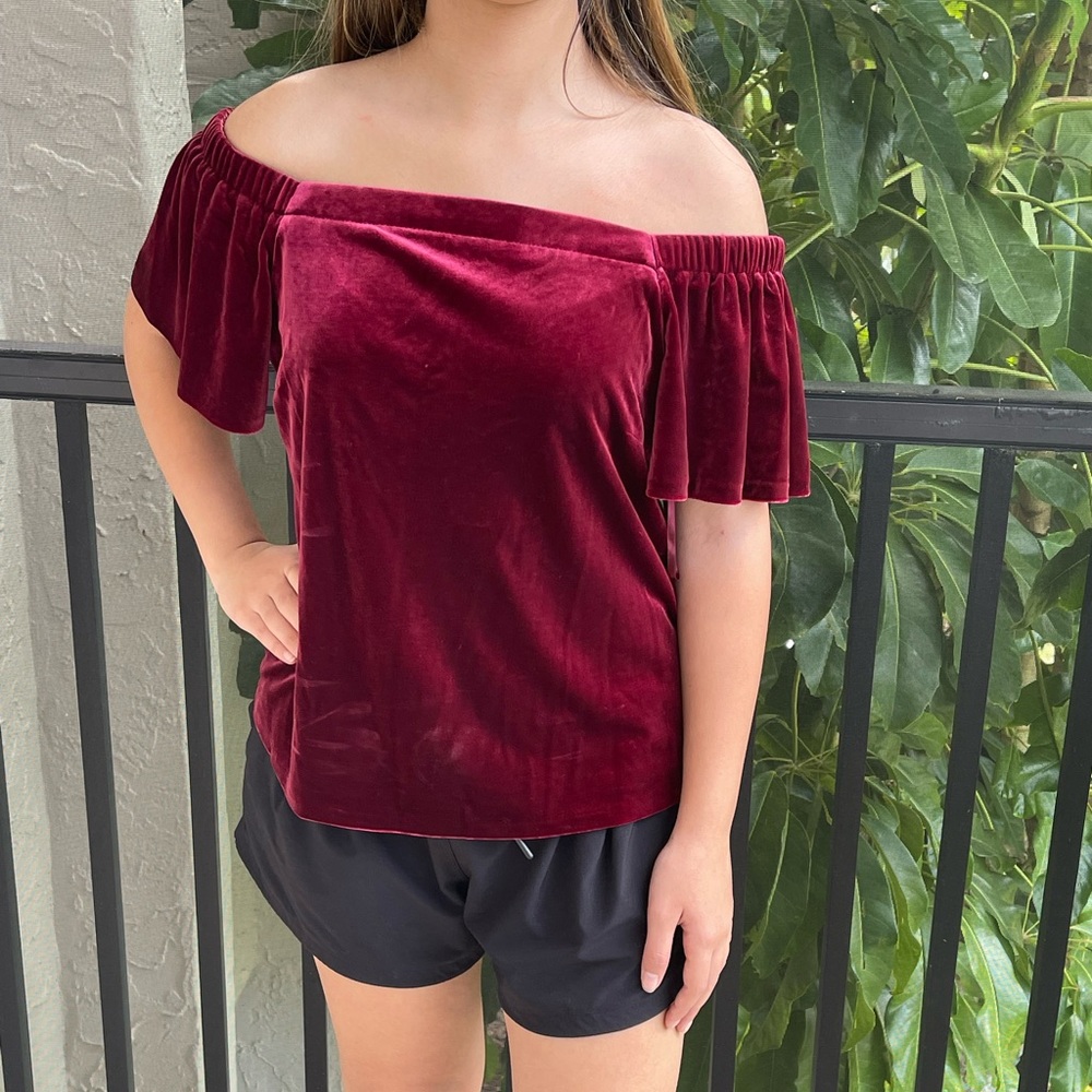 Burgundy red velvet top cold shoulder